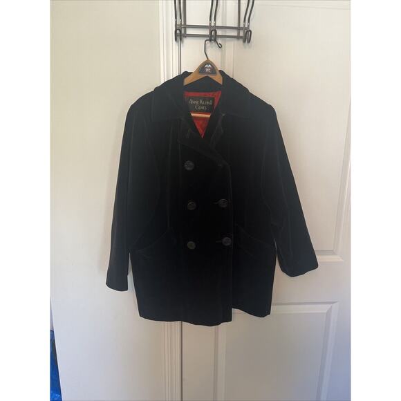 Anne Klein II Black Velvet 4 Button Petco’s With Red Satin Lining. Womens Size L - Picture 2 of 11